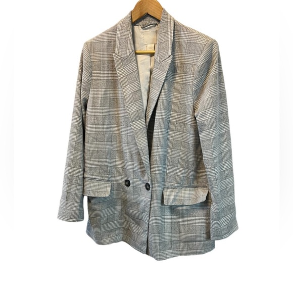 H&M Jackets & Blazers - H&M Grey & White Plaid Oversized Boyfriend Fit Double Breasted One Button Blazer
